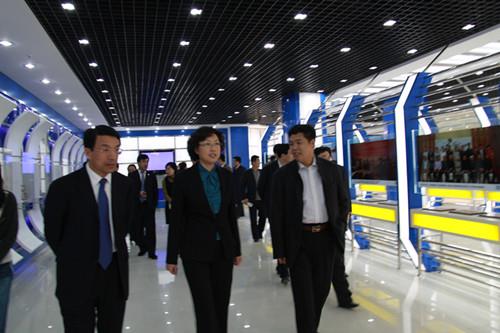 威海市委副書記、市長(zhǎng)張惠（原青島市委常委、副市長(zhǎng)）和青島市委常委、市委秘書長(zhǎng)王魯明視察指導(dǎo)工作