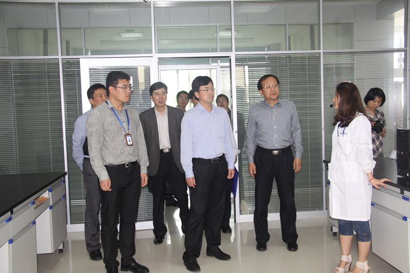 國家知識產(chǎn)權(quán)局、山東省知識產(chǎn)權(quán)局領(lǐng)導(dǎo)蒞臨海利爾藥業(yè)集團視察指導(dǎo)工作