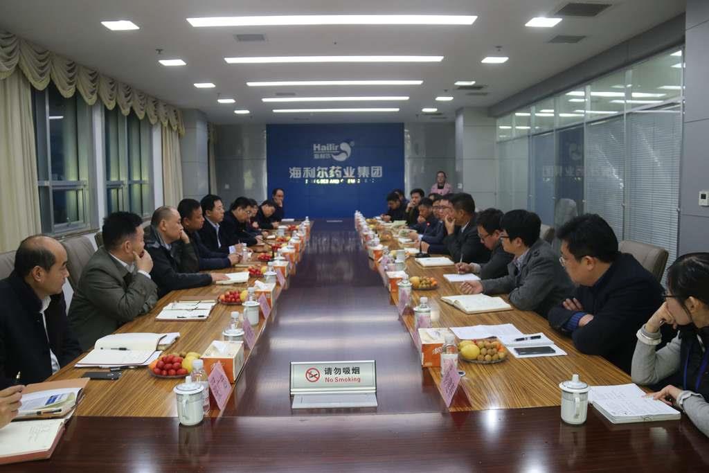 史丹利總裁高進(jìn)華一行到集團(tuán)友好訪問