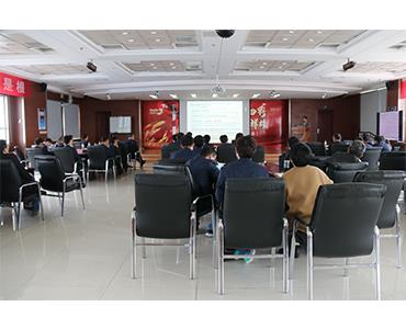 回首前路  總結(jié)提升 ——海利爾藥業(yè)集團(tuán)召開(kāi)一季度戰(zhàn)略復(fù)盤會(huì)